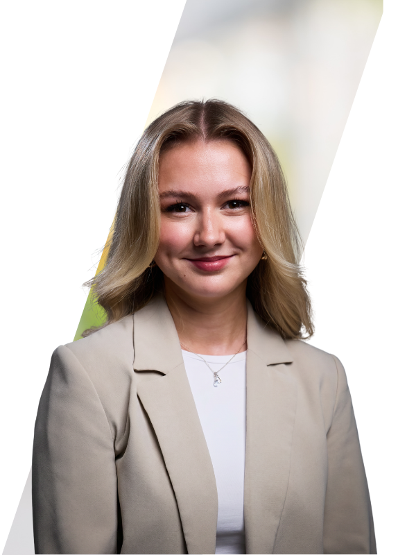 Mitarbeiterporträt von Hannah Thielen, Auszubildende im Marketing bei vobapay.